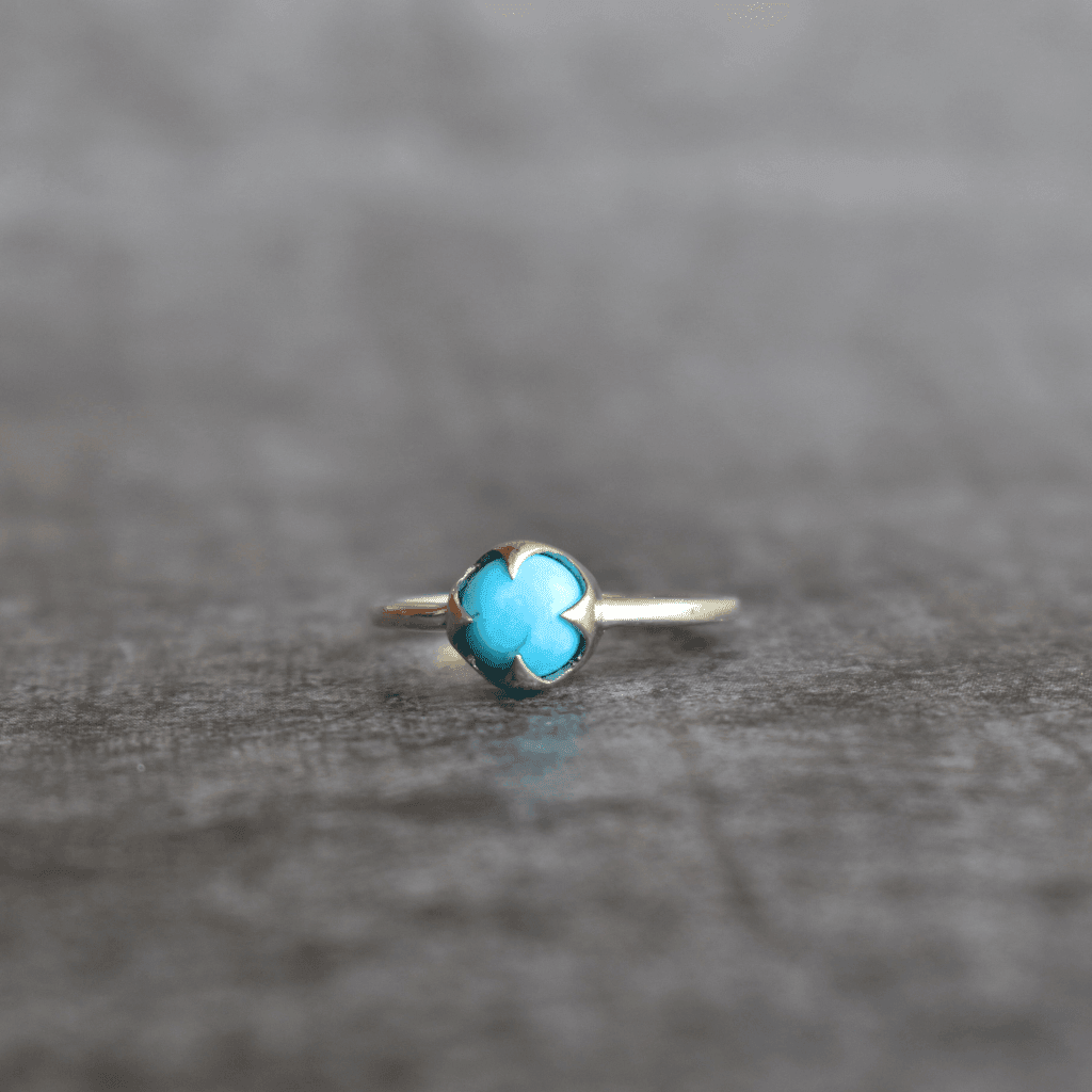 Claw - Turquoise Ring -