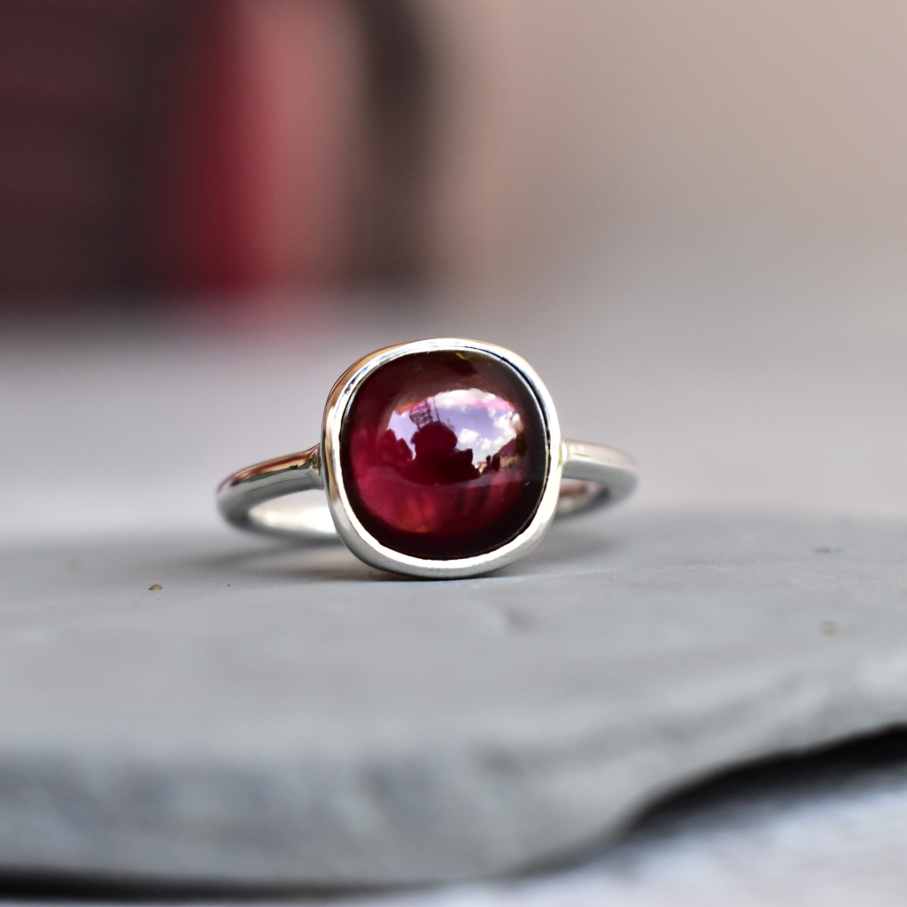 Cushion Conquer - Garnet Ring -