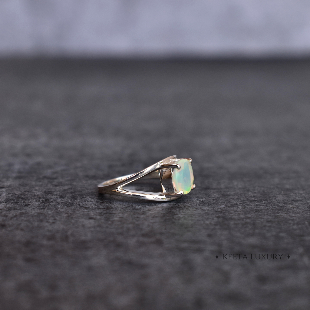 Cushion Essence - Opal Ring -
