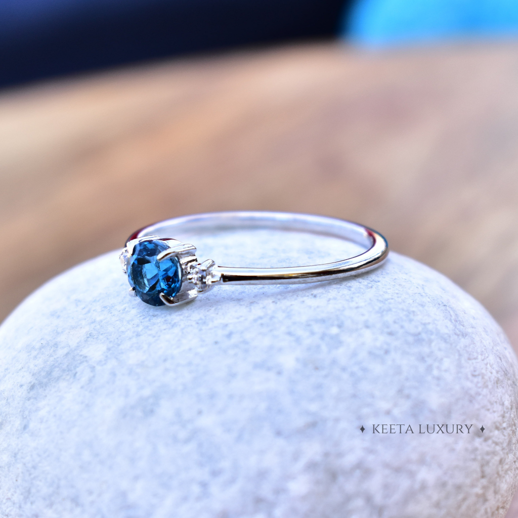 Dainty Breeze - Blue Topaz Ring -