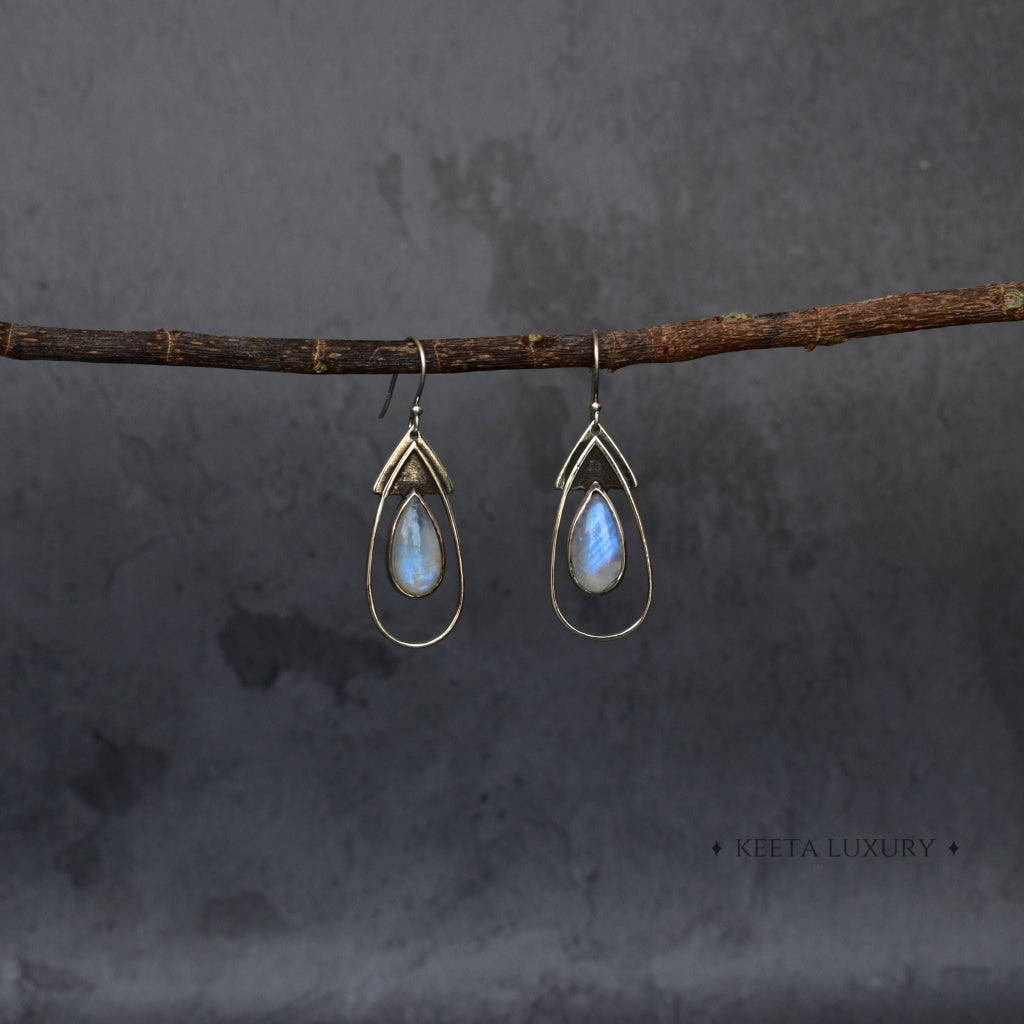 Dark Romance - Moonstone Dangles Earrings