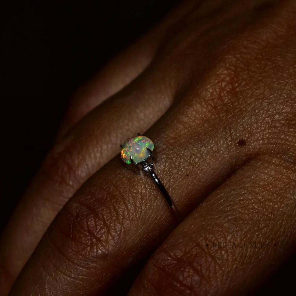 Delicate Gleam - Opal Ring -