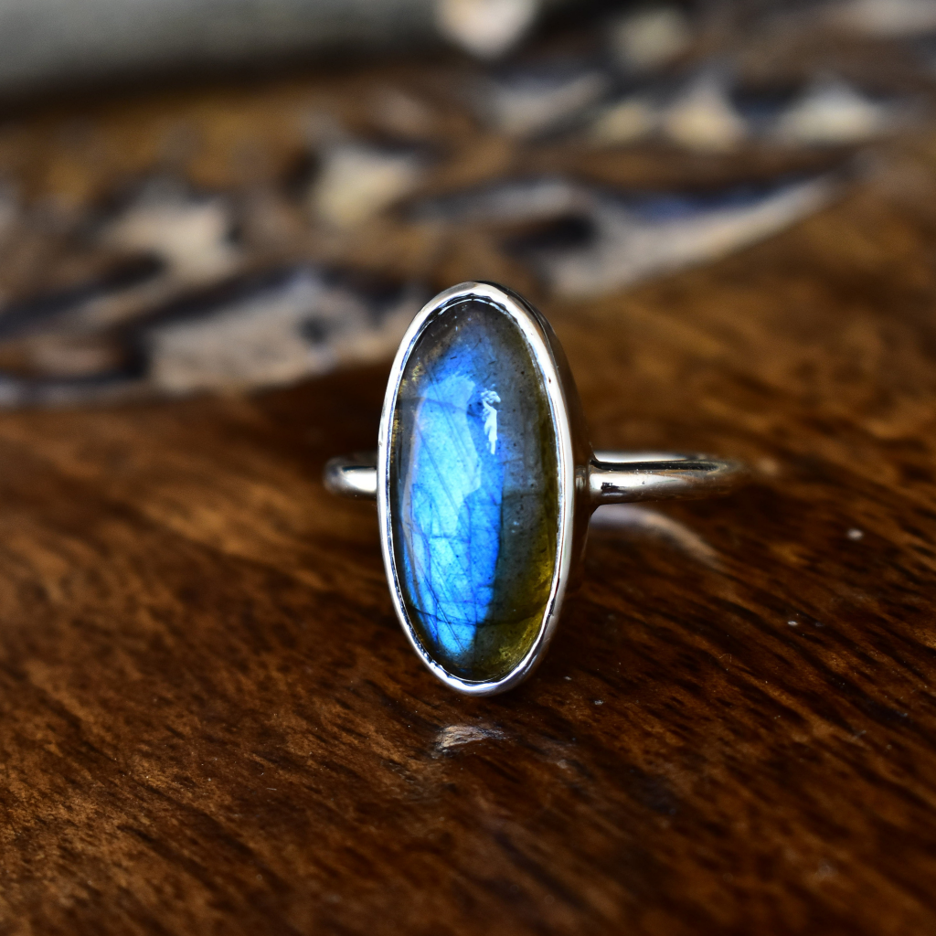 Enchanted Eclipse - Labradorite Ring -