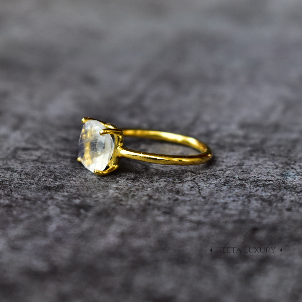 Ethereal moon- Moonstone Ring -