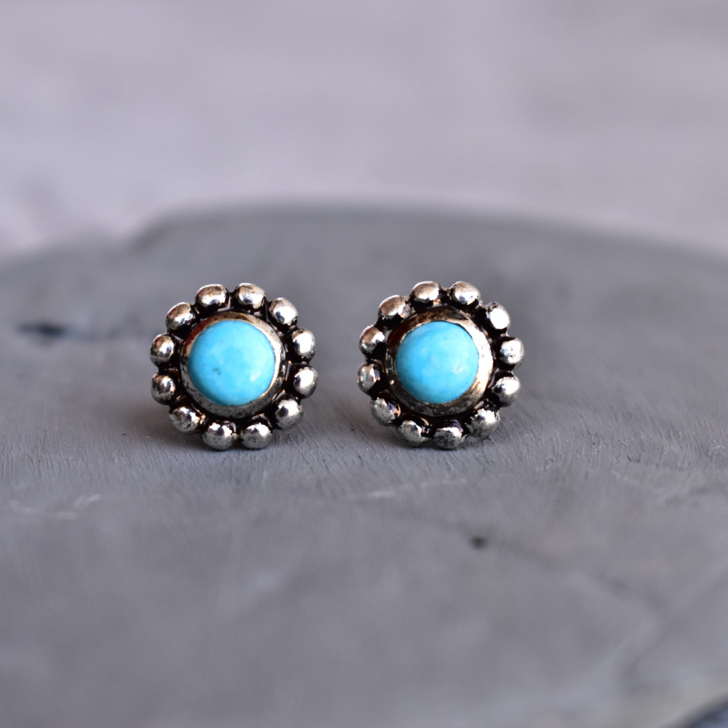 Flower Child - Turquoise Studs -