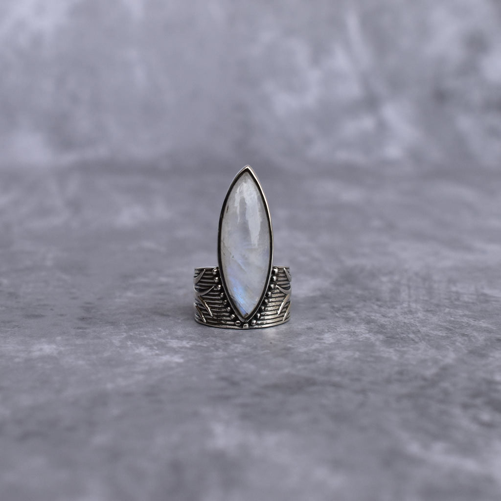 Gypsy Dreams - Moonstone Ring -
