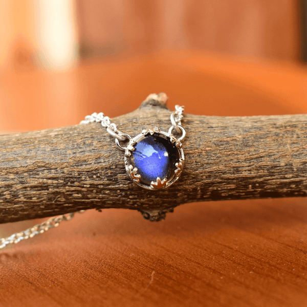 Leaf Labradorite Magic Gemstone Necklace