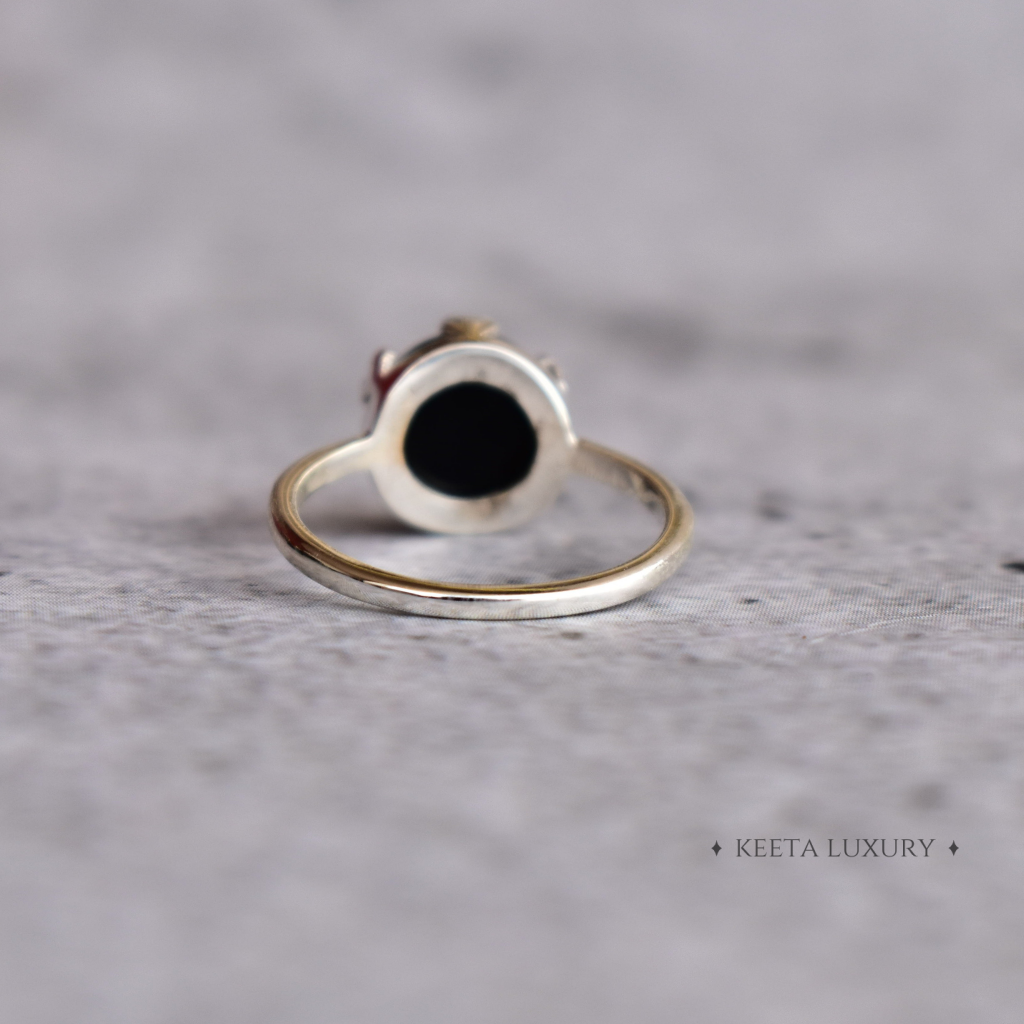 Leafy Bloom - Black Onyx Ring -