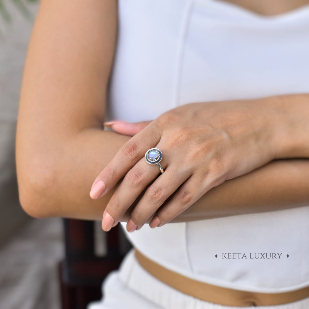 Lotus Dream - Moonstone Ring -