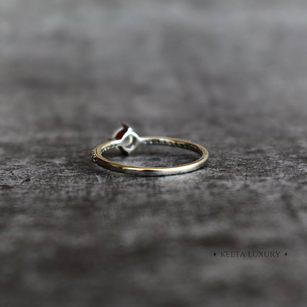 Lunar Minimalism - Moonstone Ring -