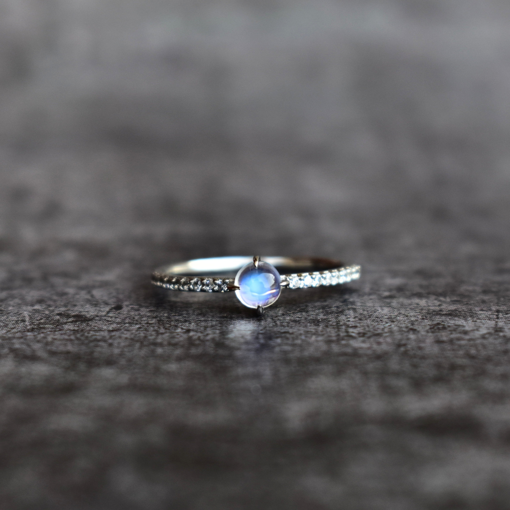 Lunar Minimalism - Moonstone Ring -