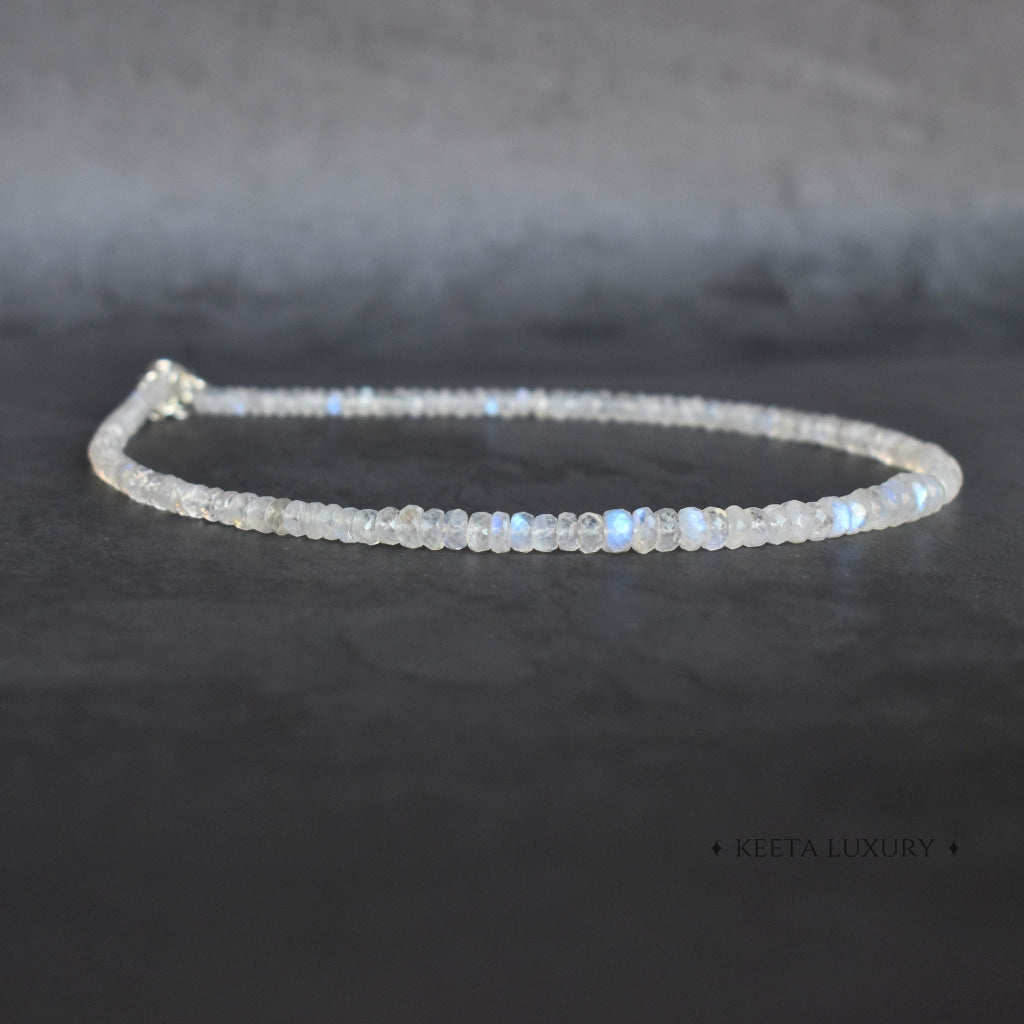 Luxe Line Moonstone Necklace necklace