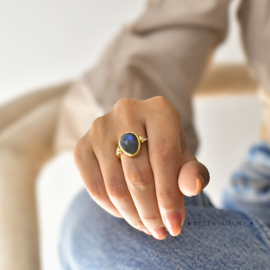Maharani - Labradorite Ring Rings