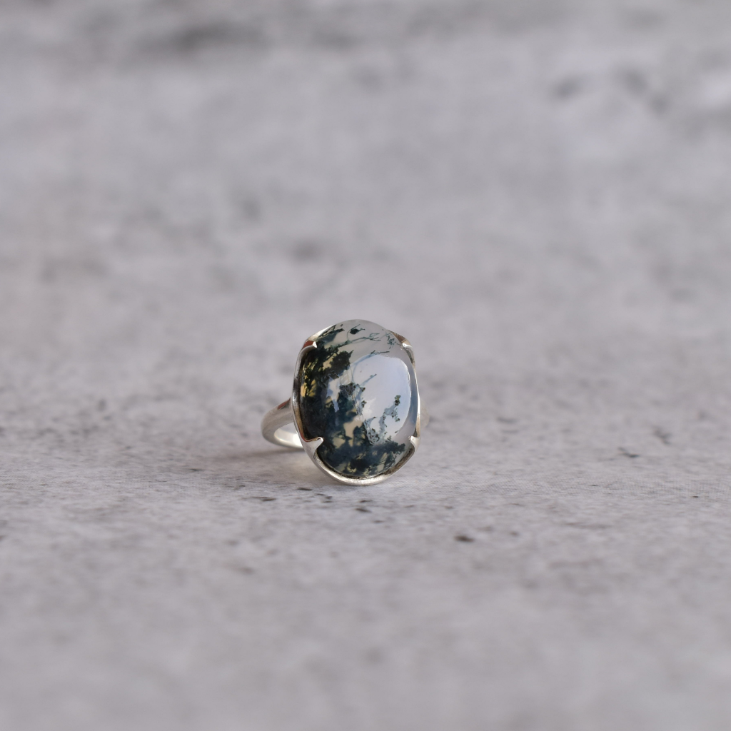Majestic - Moss Agate Ring -