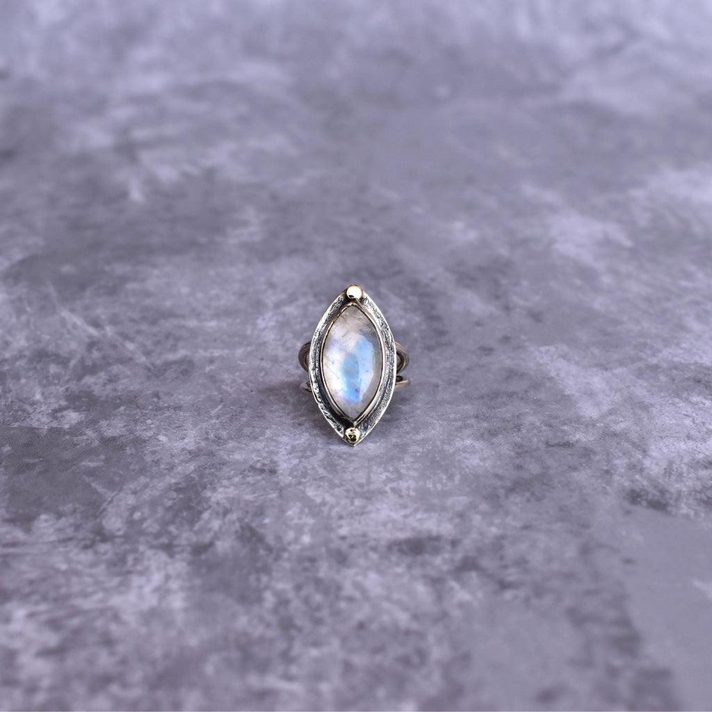Marquise Beauty - Moonstone Ring -