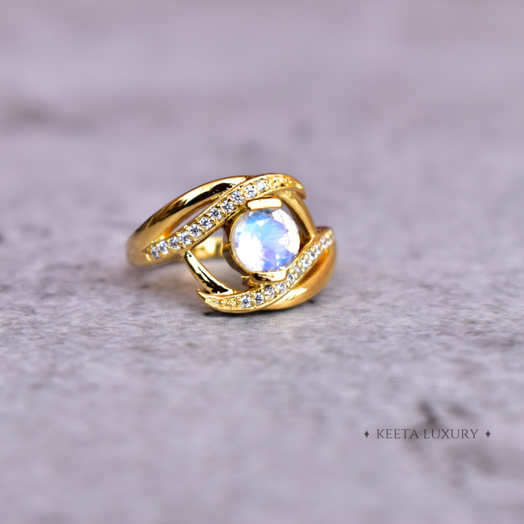 Modernly Vintage - Moonstone Ring -