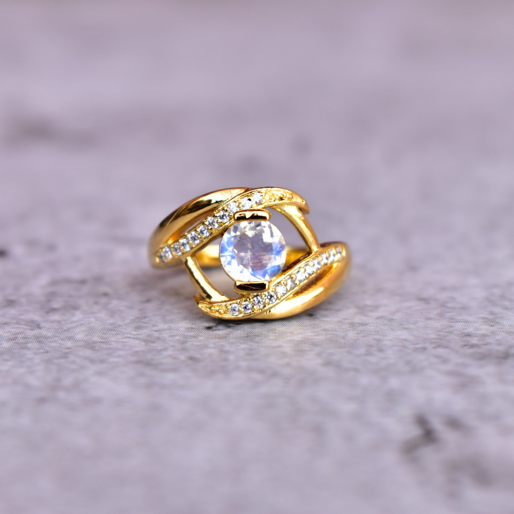 Modernly Vintage - Moonstone Ring -