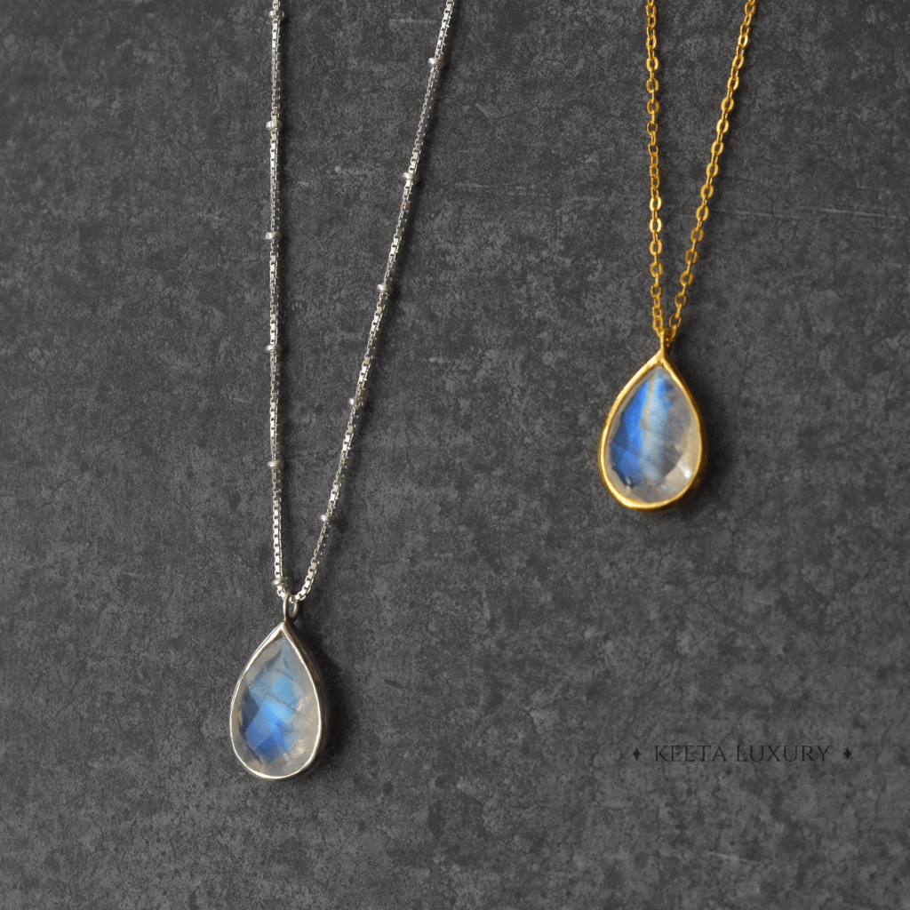 Moonstruck - Moonstone Necklace -
