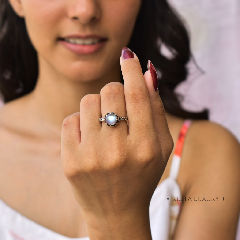 Mystic Twig - Moonstone Ring -