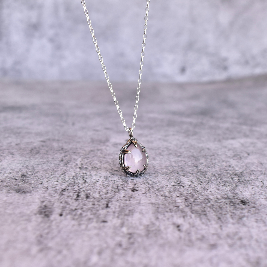 Nature Glow - Rose Quartz Necklace -