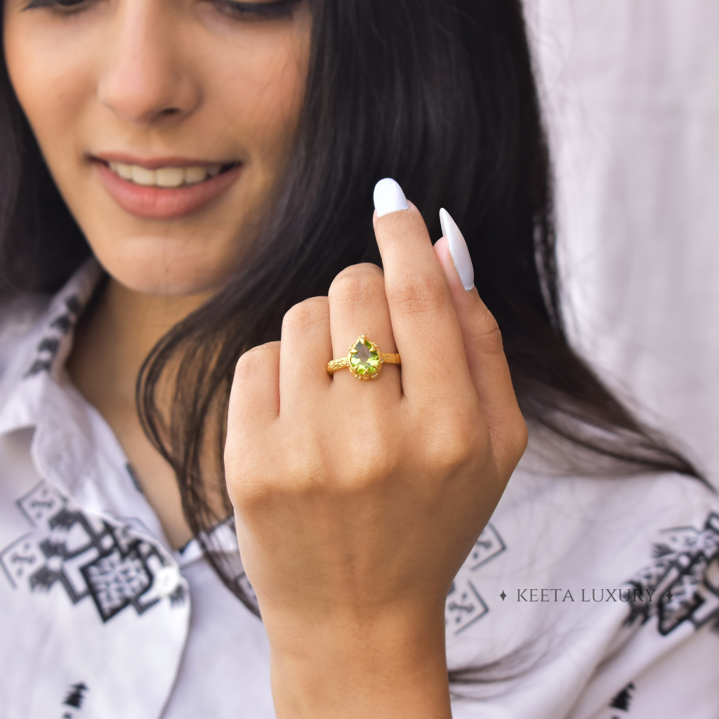 Nature's Twig - Peridot Delight Ring -