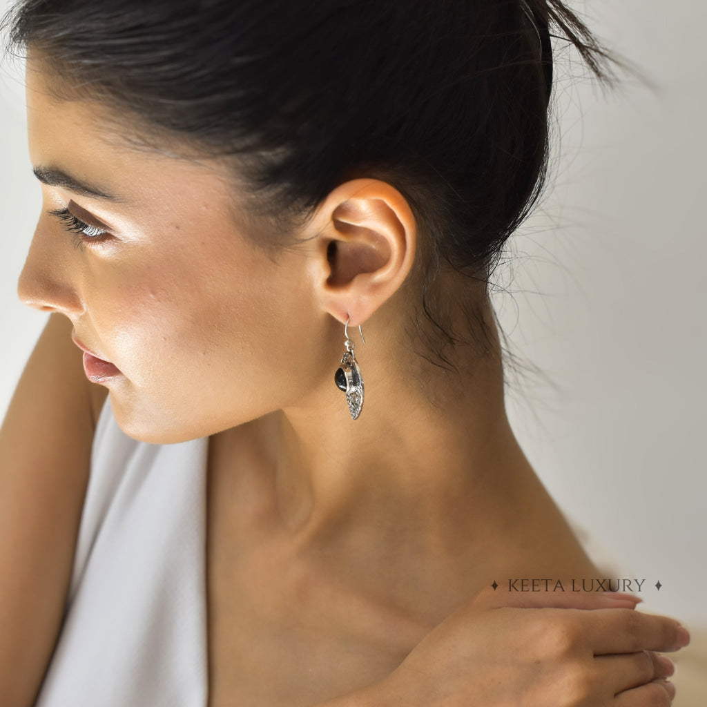 Pavo - Black Onyx Earrings Earrings