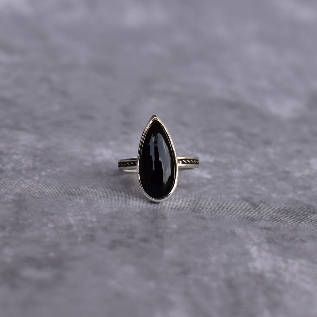 Pear Fantasy - Black Onyx Ring -