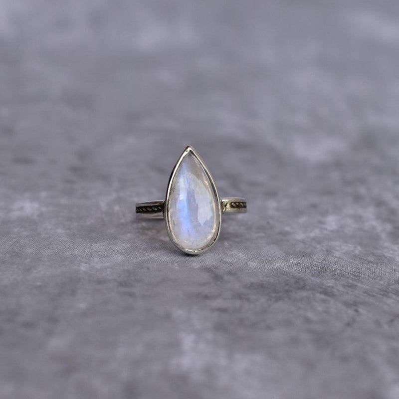 Pear Fantasy - Moonstone Ring Us 4 Rings