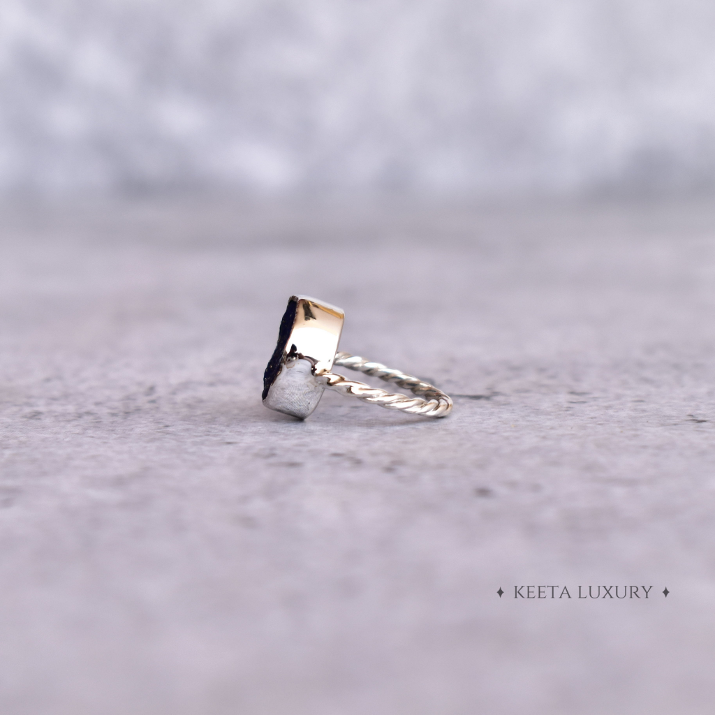 Raw Beauty - Lapis Lazuli Ring -