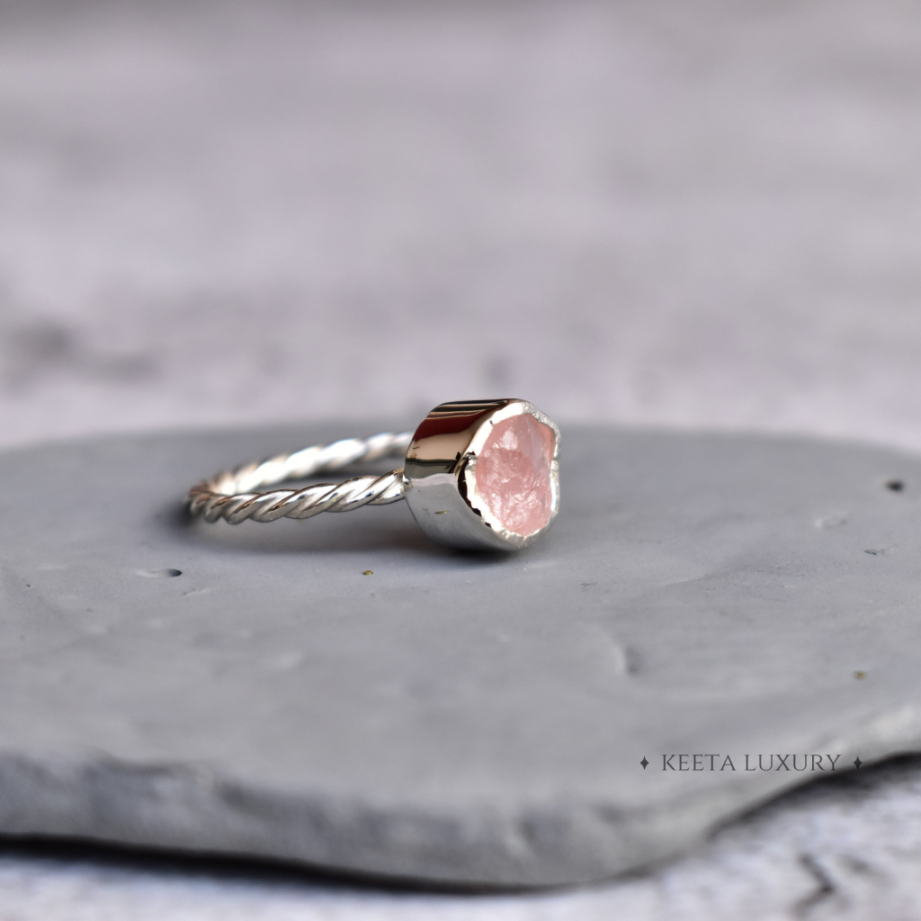 Raw Beauty - Rose Quartz Ring -