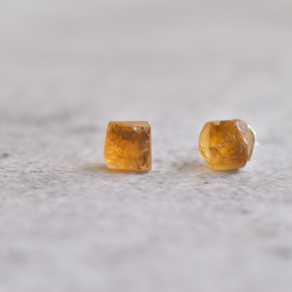 Raw - Citrine Studs -