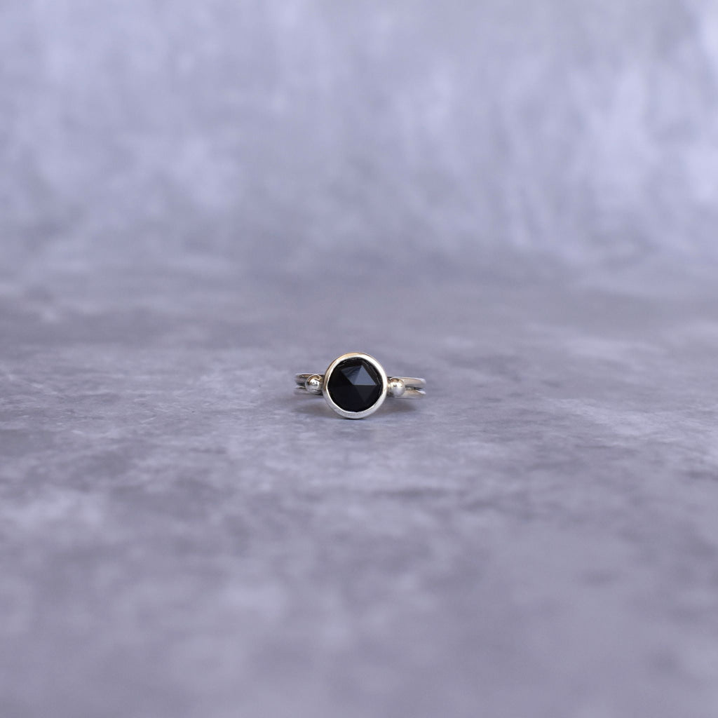 Round Bliss - Black Onyx Ring -