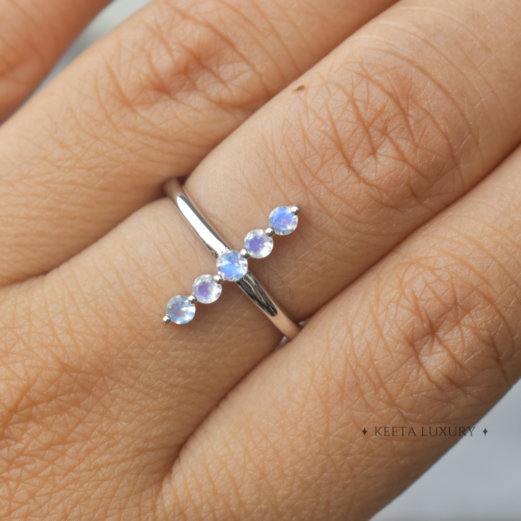 Simple Serenity - Moonstone Ring -