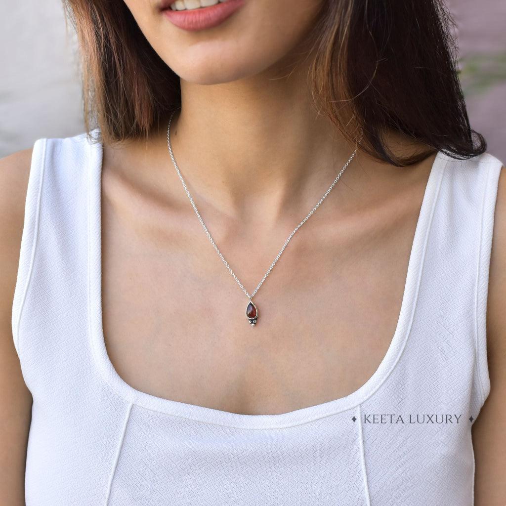 Simplicity Spell - Garnet Necklace -