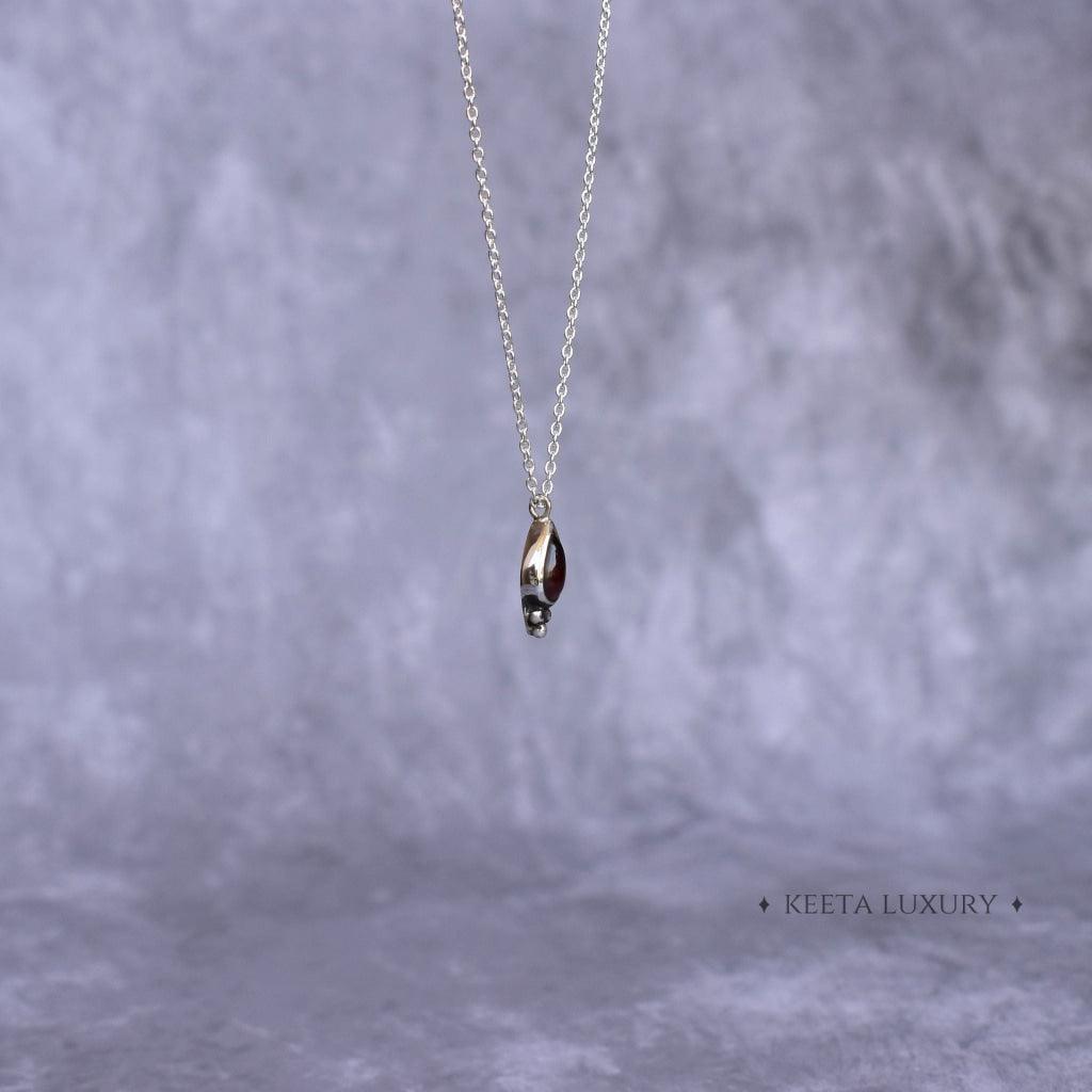 Simplicity Spell - Garnet Necklace -