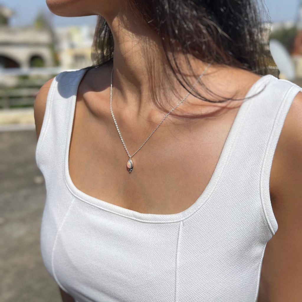 Simplicity Spell - Opal Necklace -