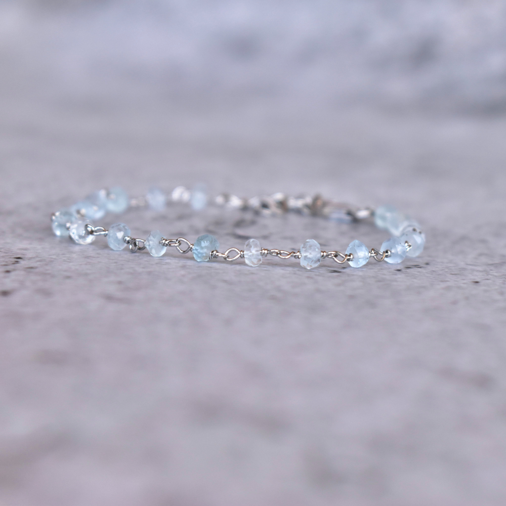 Soothing Rhythm - Aquamarine Bracelets -