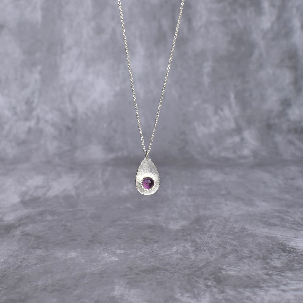 Subtle Elegance - Amethyst Necklace -