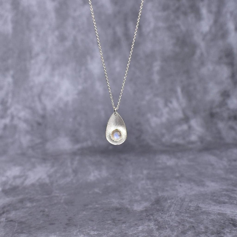 Subtle Elegance - Moonstone Necklace 14 Inches Necklaces