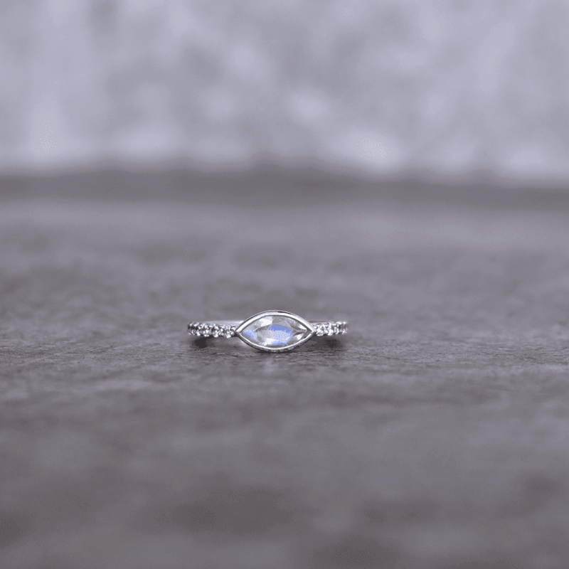 Subtle Elegance - Moonstone Ring