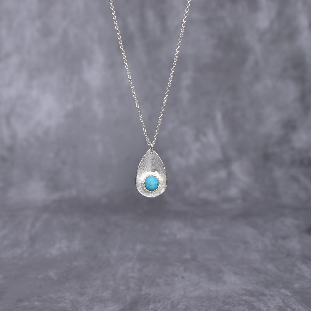 Subtle Elegance - Turquoise Necklace -