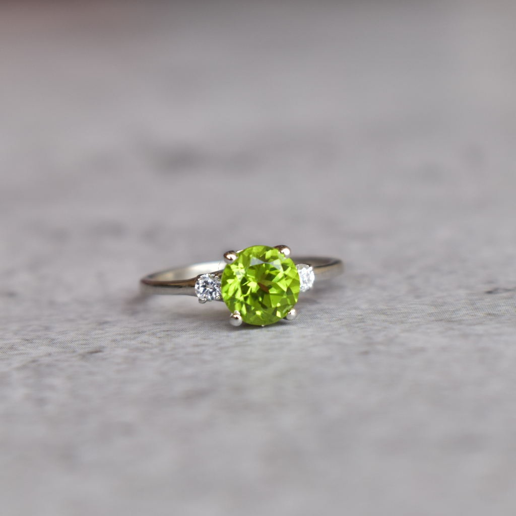 Summer Breeze - Peridot Ring -