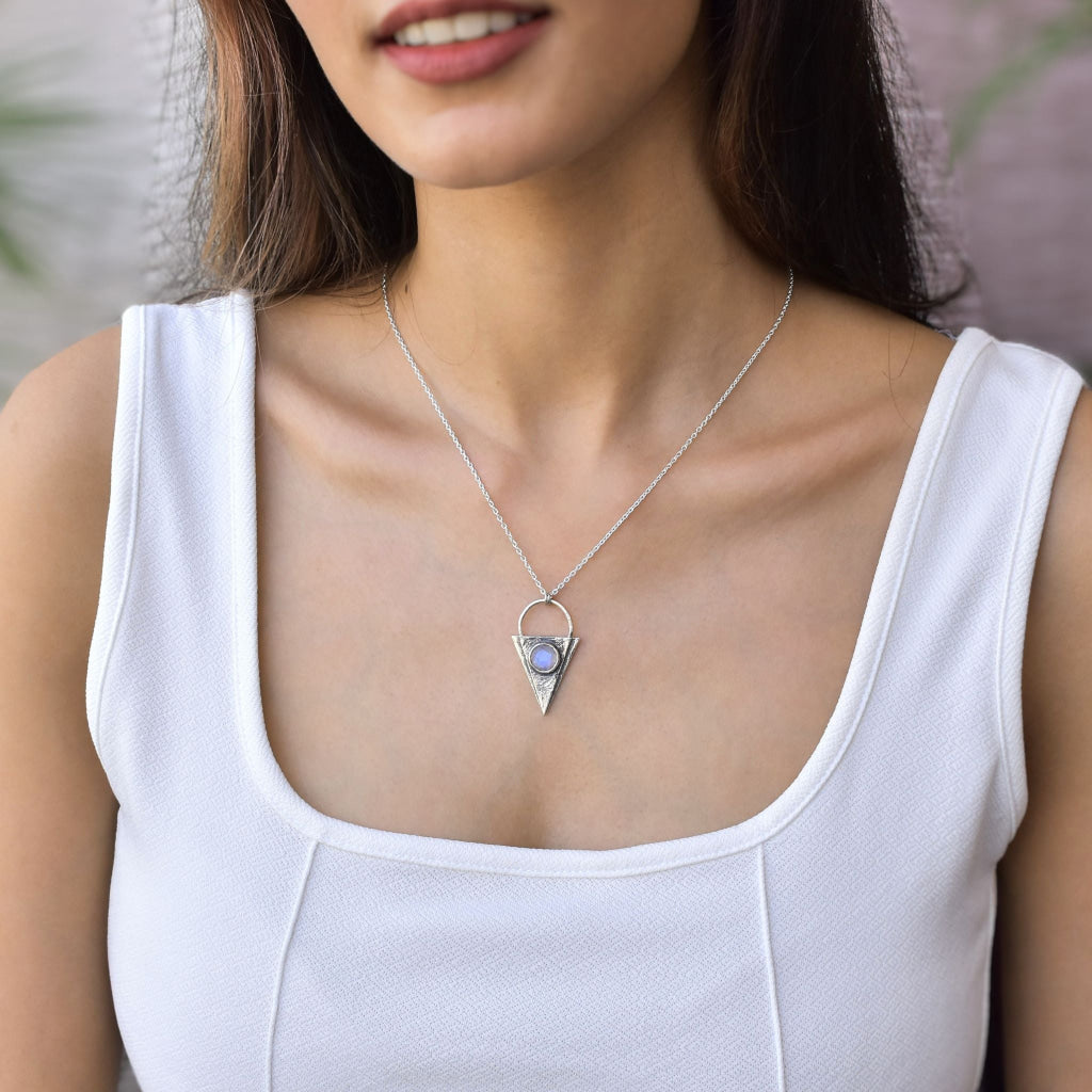 Tribal Treasures - Moonstone Necklace -