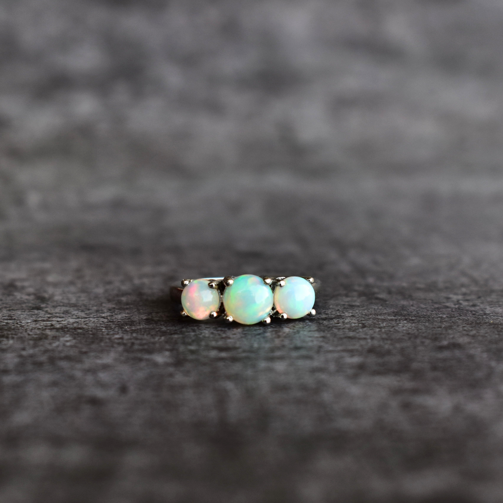 Trio Delight - Opal Ring -