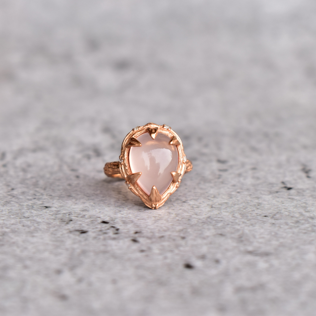 Twiggy Elegance - Rose Quartz Ring -