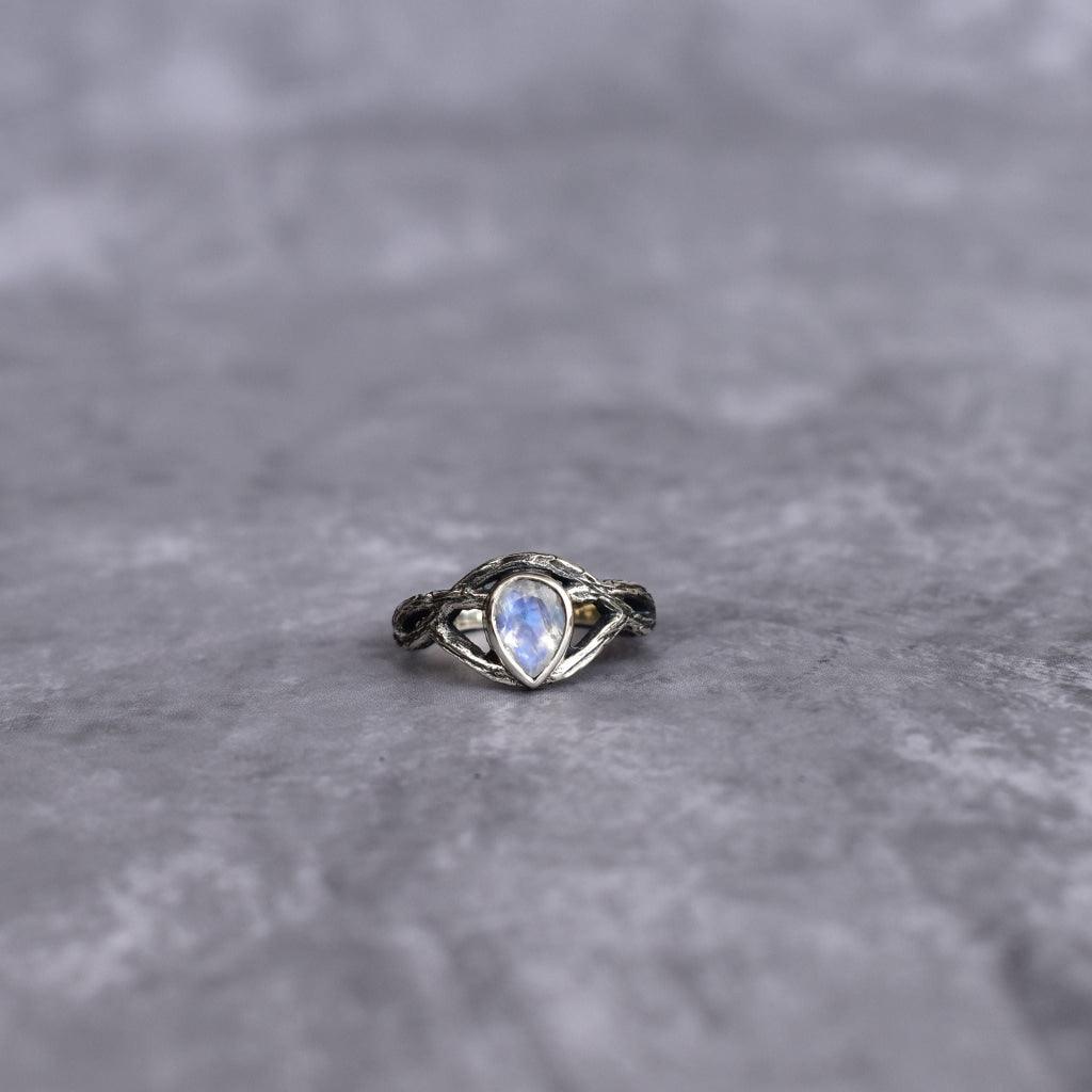 Tiana' Silver Scolecite Gemstone Ring - Black Star Opal