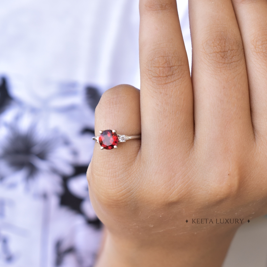 Vintage Royalty - Garnet Ring -
