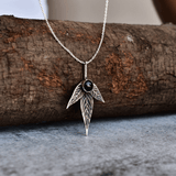 Trio Leafy - Black Onyx Necklace 16 Inches Necklace